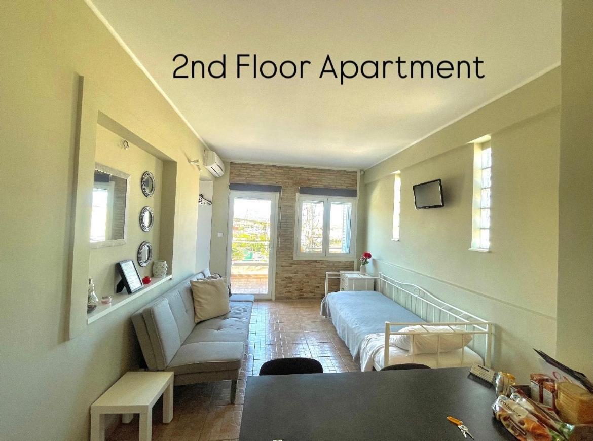 Aggelou Apartments Spáta Extérieur photo